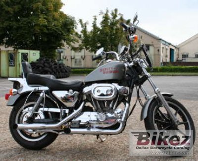 1992 Harley-Davidson XLH Sportster 883 De Luxe photo